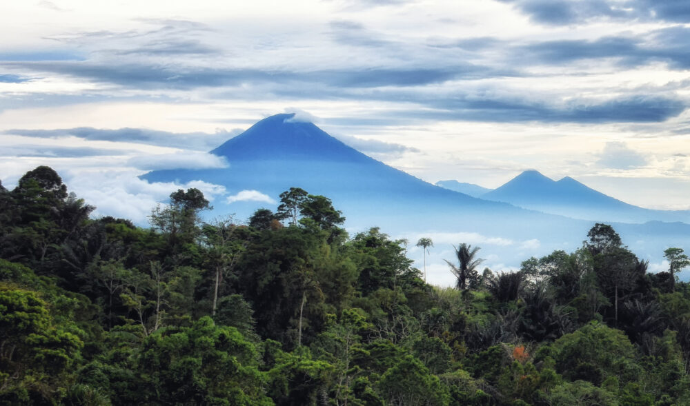 Indonesien Sulawesi Tomohon Mount Lokon