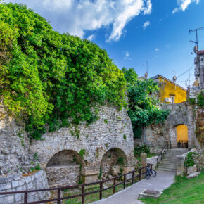 Kroatien Porec Stadtmauer