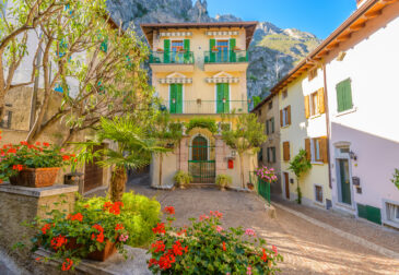 Gardasee: 3 Tage im 3* Hotel mit wunderschönem Panoramablick & Frühstück ab 72€