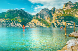 Ab nach Italien: 10 Tage PKW-Rundreise zum Comer See, Gardasee & an die Adria mit 3* Hot...