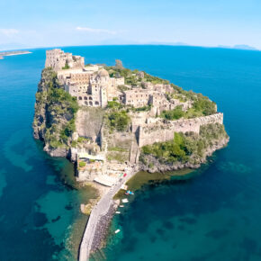 Super Sale Weeks – Verborgene Highlights Italiens: 8-tägige Rundreise durch Kampanien inkl. 4* Hotel mit Halbpension, Flug & Ganztagesausflügen ab 1249€