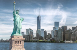 Ab nach New York City: 8 Tage ins 4* Hotel nahe des Times Square mit Flug nur 1605€