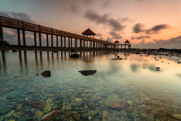 Indonesien Karimunjawa Steg Sonnenuntergang