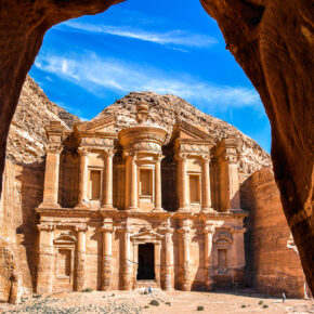 Entdeckertour in Jordanien: 8-tägige Rundreise mit Unterkünften, Flügen, Transfers, Halbpension & Extras für 1699€