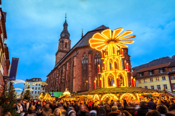 Deutschland Heidelberg Weihnachtsmarkt Dekoration