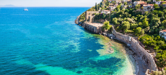 Alanya Urlaub: 6 Tage ins 4* Hotel mit Frühstück und Flug nur 225€