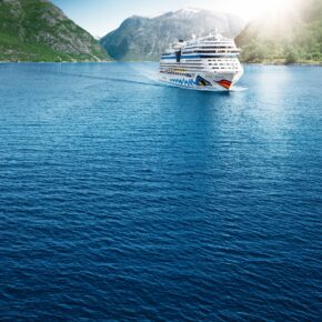 XXL-Kreuzfahrt Schnäppchen: 19 Tage über den Indischen Ozean inkl. Flug, VP auf dem Schiff & HP im 4* Hotel nur 2599 €