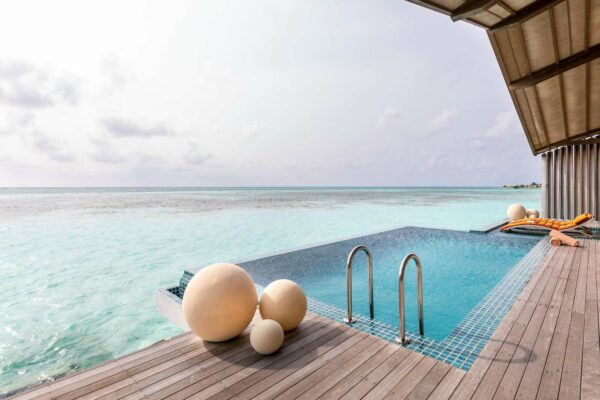 Club Med Finolhu Pool