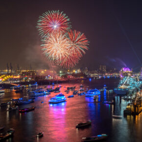 Silvester in Hamburg 2023: Feuerwerk-Tipps, Silvesterpartys & Angebote