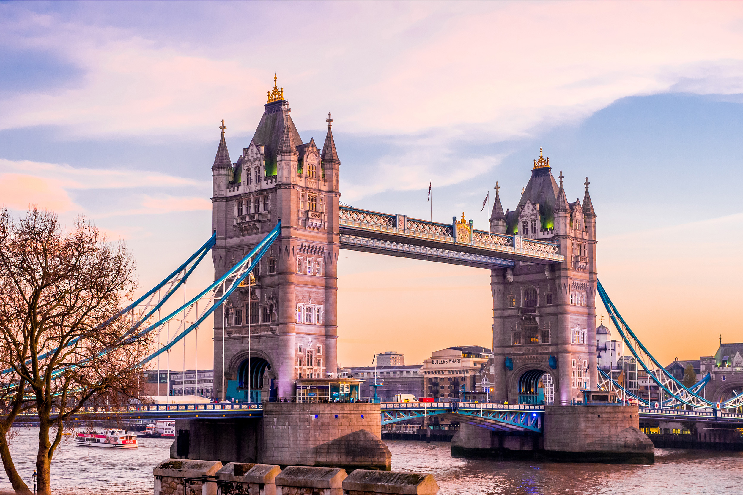 Kurztrip London: 3 Tage am Wochenende im zentralen 4* Hotel mit Flug nur 285€