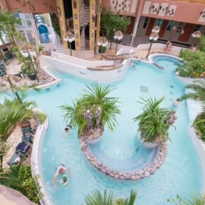 Frühlingsdeal: 4 Tage Center Parcs an der Nordsee mit eigenem Comfort-Ferienhaus ab 56€ p.P.