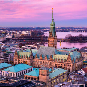 Deutschland Hamburg rathaus Sonnenaufgang