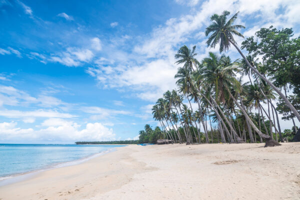 Philippinen Luzon Saud Beach