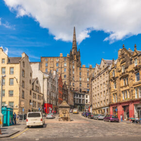 Schottland: 3 Tage Wochenendtrip nach Edinburgh inkl. 3* Hotel & Flug für 55€ Schottland: 3 Tage Wochenendtrip nach Edinburgh inkl. 3* Hotel & Flug für 55€