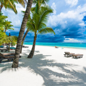 Wunderschöner Strandurlaub: 9 Tage Mauritius im TOP 3* Hotel mit All Inclusive, Transfer & Zug für 1.303€