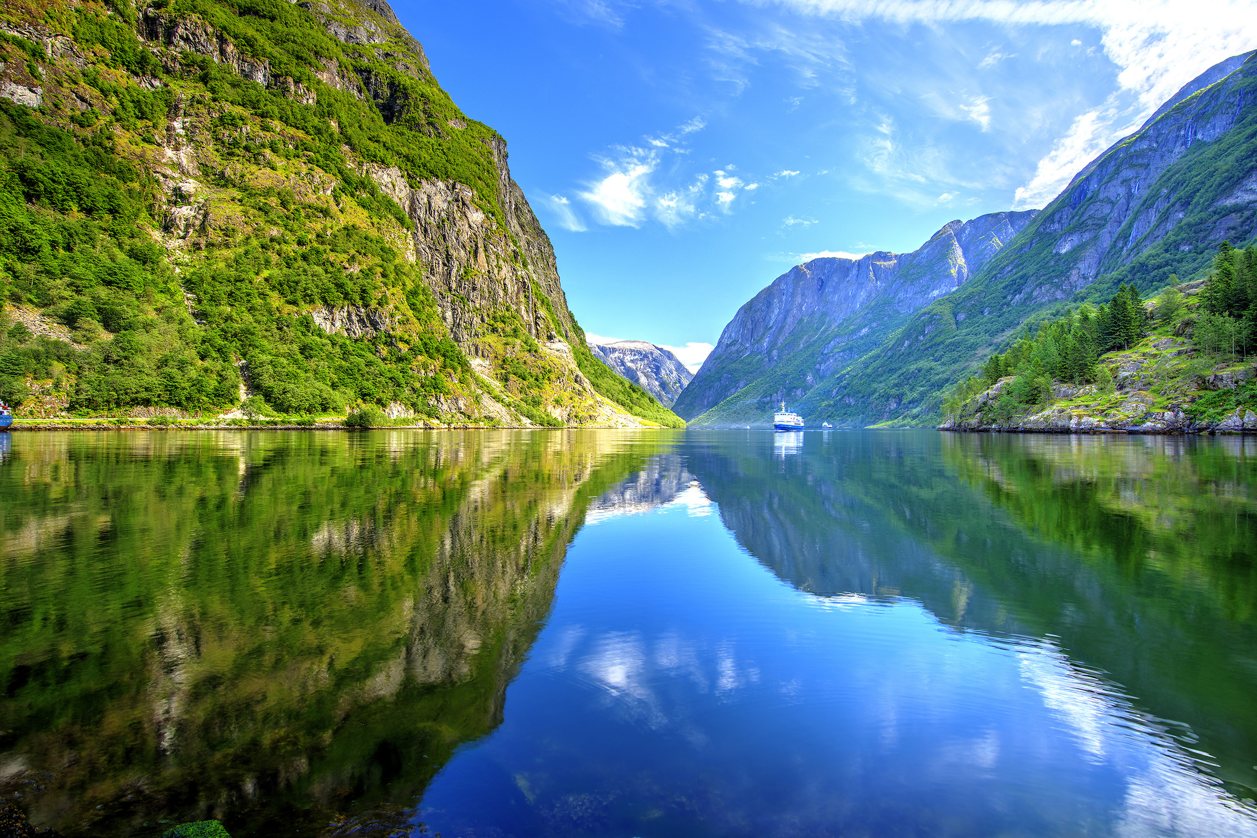 Norwegen Naeroyfjord