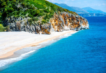 Ab nach Albanien: 8 Tage mit TOP Unterkunft in Strandnähe & Flug für NUR 117€