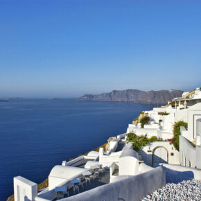 Luxusurlaub auf Santorini: 7 Tage im TOP 5* Hotel mit Frühstück, Flug, Transfer & Zug für 1.376€ Luxusurlaub auf Santorini: 7 Tage im TOP 5* Hotel mit Frühstück, Flug, Transfer & Zug für 1.376€
