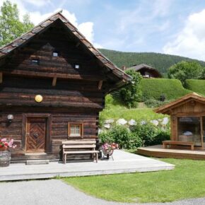 Ferienhaus in den Bergen: 6 Tage in uriger Berghütte in Österreich nur 412 €