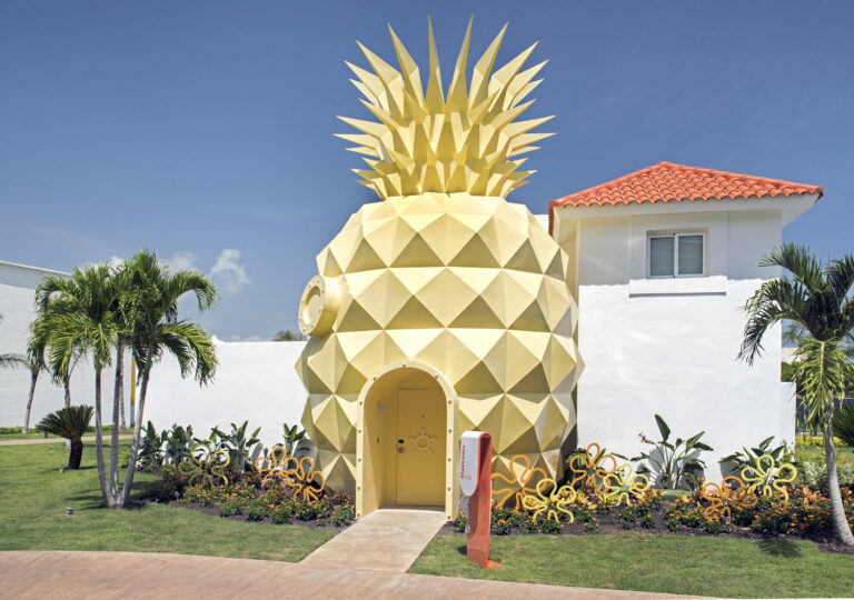 Leben wie SpongeBob: Luxusurlaub in der 5* Ananas für 1327€ pro Nacht