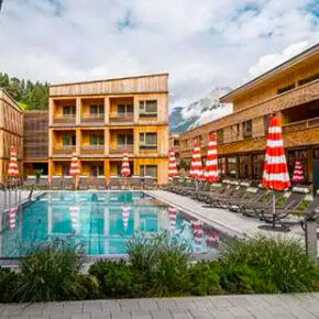Tirol Lodge Pool