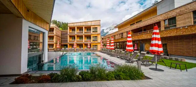 Tirol Lodge Pool