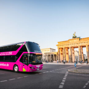Pinkbus Express-Fernbus: Gesamtes Streckennetz für einen Monat nur 29€