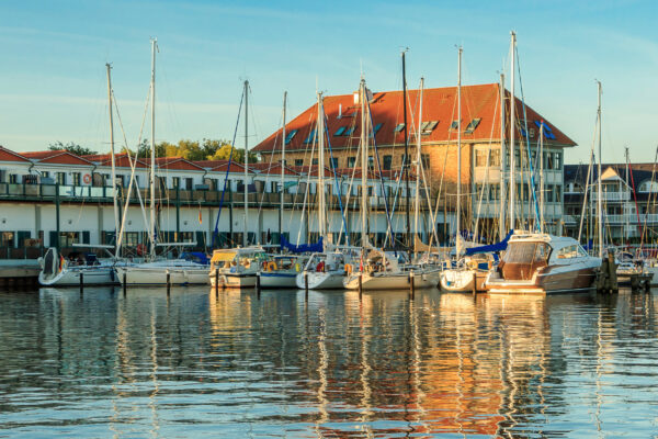 Usedom Urlaub: Karlshagen Hafen