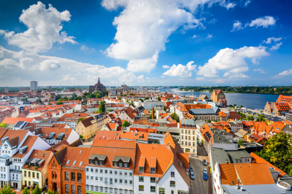 Urlaub in Mecklenburg-Vorpommern: Rostock Skyline