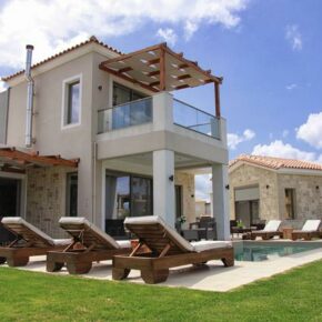 Luxus auf Kreta: 8 Tage in stylischer Ferienvilla mit Pool in Strandnähe ab 230€ p.P. Luxus auf Kreta: 8 Tage in stylischer Ferienvilla mit Pool in Strandnähe ab 230€ p.P.