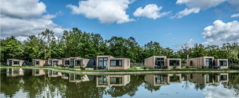 Neueröffnung Holland 5 Tage in eigener Villa am Wasser ab
