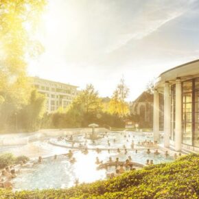 Caracalla Therme: 2 Tage Entspannung im Premium-Hotel inkl. Frühstück & Thermen-Eintritt ab 83€