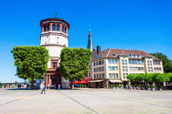 Deutschland Düsseldorf Schlossturm