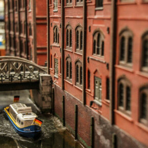 Miniatur Wunderland in Hamburg: 2 Tage mit Premium Hotel nach Wahl, Frühstück & Eintritt ab 69€