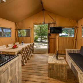Niederländische Nordsee: 4 Tage im eigenen Safarizelt im 4* Ferienpark ab 53€ p.P.