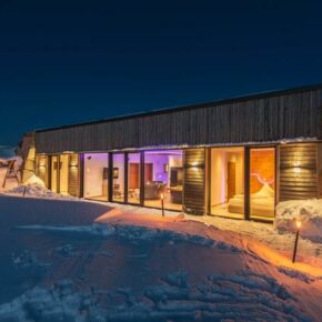 Wellness im eigenen Ferienhaus in Breitenberg: 8 Tage im fancy Erdhaus mit Sauna & Whirlwanne ab 519€ p.P.