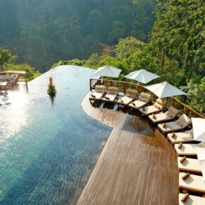 Bali Zauber: 8 Tage im TOP 5.5* Hotel mit Infinitypool inkl. Frühstück, Flug & Transfer für 2.244€