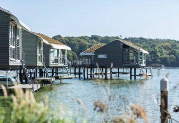 Pfahlhaus-Suiten & schwimmende Häuser: 2 Tage übers WE in der Wasserferienwelt in Rügen ...