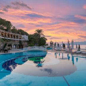 Urlaub in der Ägäis: 6 Tage Türkei im 5* Hotel mit All Inclusive, Flug & Transfer nur 315€ Urlaub in der Ägäis: 6 Tage Türkei im 5* Hotel mit All Inclusive, Flug & Transfer nur 315€