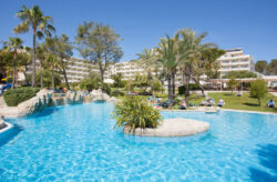 Last Minute nach Mallorca: 7 Tage im tollen 4* Hotel mit Frühstück, Flug, Transfer & Zug...
