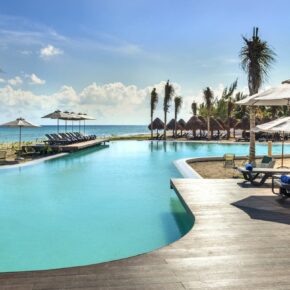Traumurlaub: 10 Tage Mexiko im TOP 5* Strandresort mit All Inclusive, Flug, Transfer & Zug nur 1.316€ Traumurlaub: 10 Tage Mexiko im TOP 5* Strandresort mit All Inclusive, Flug, Transfer & Zug nur 1.316€