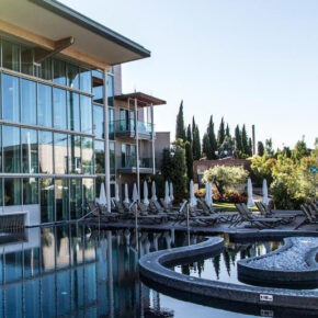 Wellness & Entspannung am Gardasee: 3 Tage im TOP 4* Thermen-Hotel mit Frühstück nur 172€ Wellness & Entspannung am Gardasee: 3 Tage im TOP 4* Thermen-Hotel mit Frühstück nur 172€