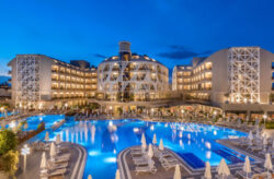 Strandurlaub an der Türkischen Riviera: 7 Tage Side im guten 5* Hotel mit All Inclusive, Flug...