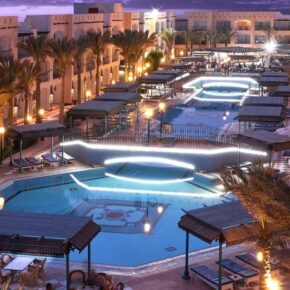 Hurghada Luxus-Urlaub: 7 Tage Ägypten im TOP 4* Hotel mit All Inclusive, Flug & Transfer nur 481€