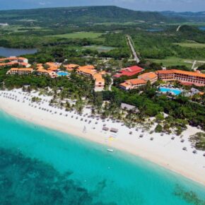Traumurlaub zur besten Reisezeit: 14 Tage Kuba im TOP 4* Resort mit All Inclusive, Flug, Transfer & Zug nur 1.577€