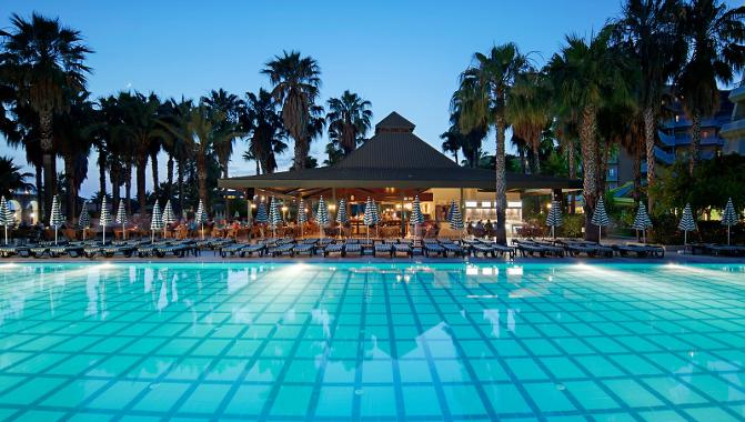 Hotelbild: Hotel Meryan Pool