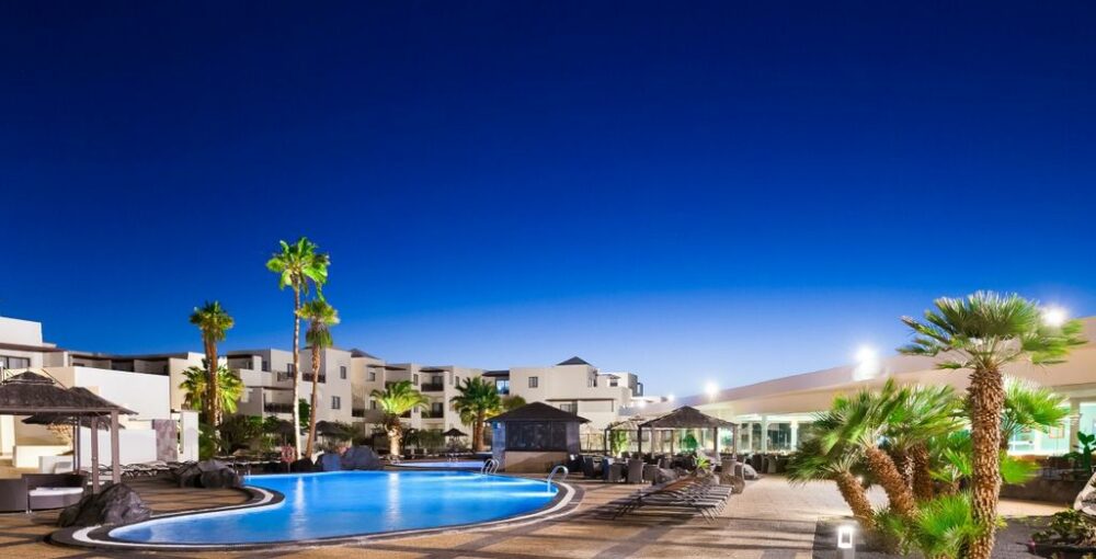 Vitalclass Lanzarote Sport & Wellness Resort Pool