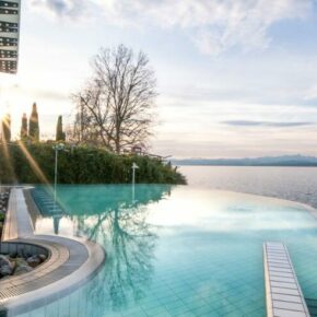 Meersburg Therme: 2 Tage am Bodensee mit Premium Hotel Eurer Wahl inkl. Eintritt ab 66€