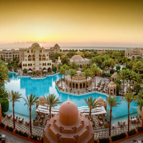 Ägypten Kracher: 8 Tage Hurghada im schönen 5* Hotel mit Juniorsuite, All Inclusive & Flug nur 416€