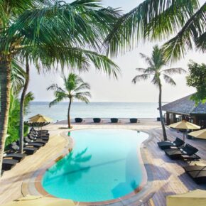 Traumurlaub: 10 Tage Malediven im TOP 4* Hotel inkl. Vollpension, Flug, Transfer & Zug nur 1.832€
